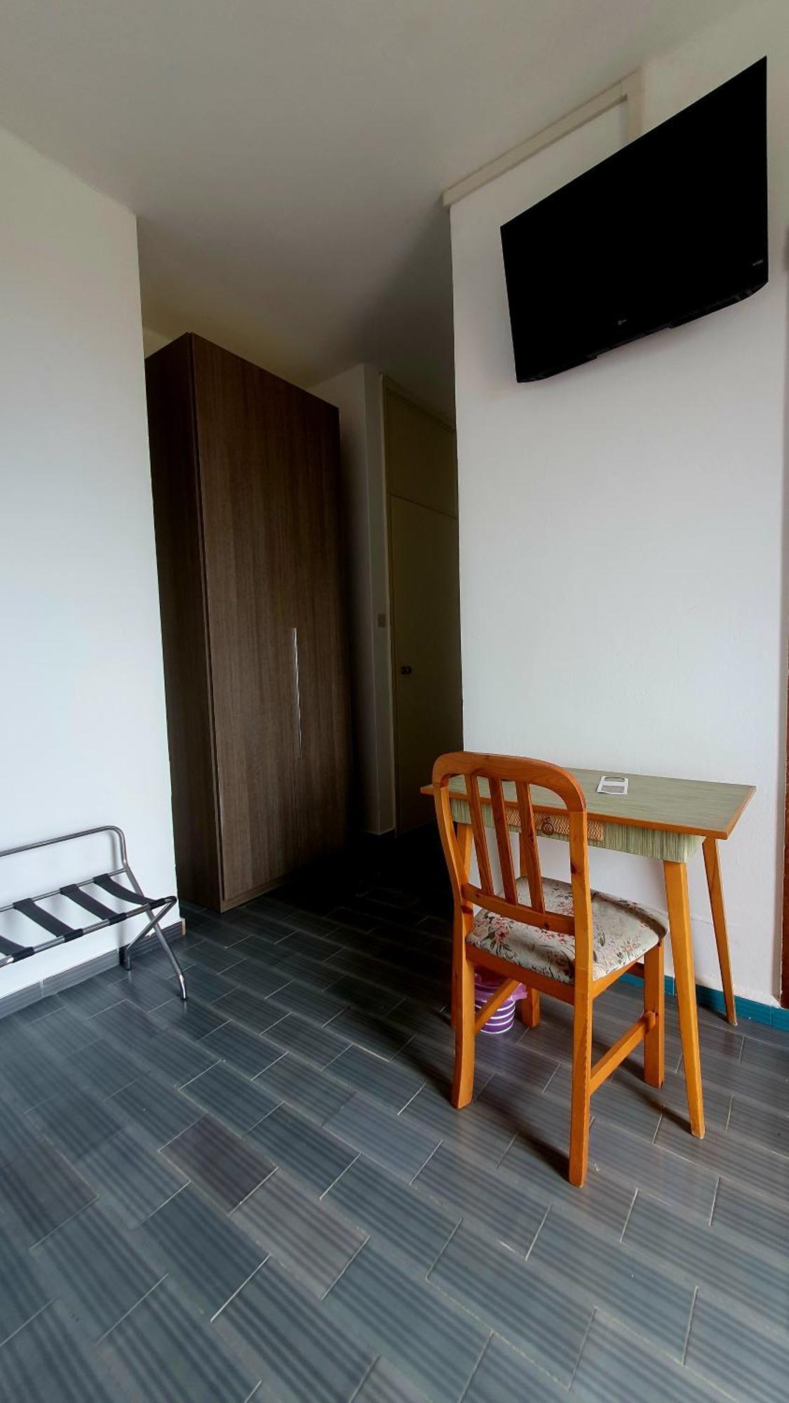 Hotel Serena Spiazzi Di Caprino 外观 照片