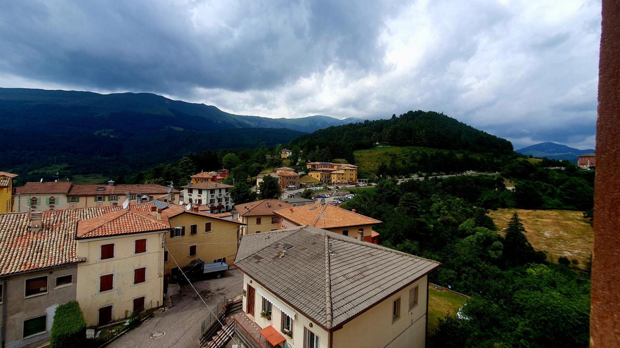 Hotel Serena Spiazzi Di Caprino 外观 照片