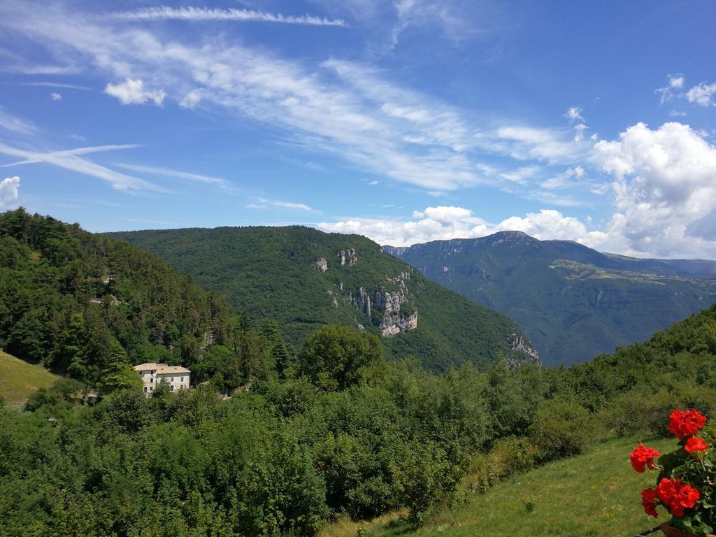 Hotel Serena Spiazzi Di Caprino 外观 照片