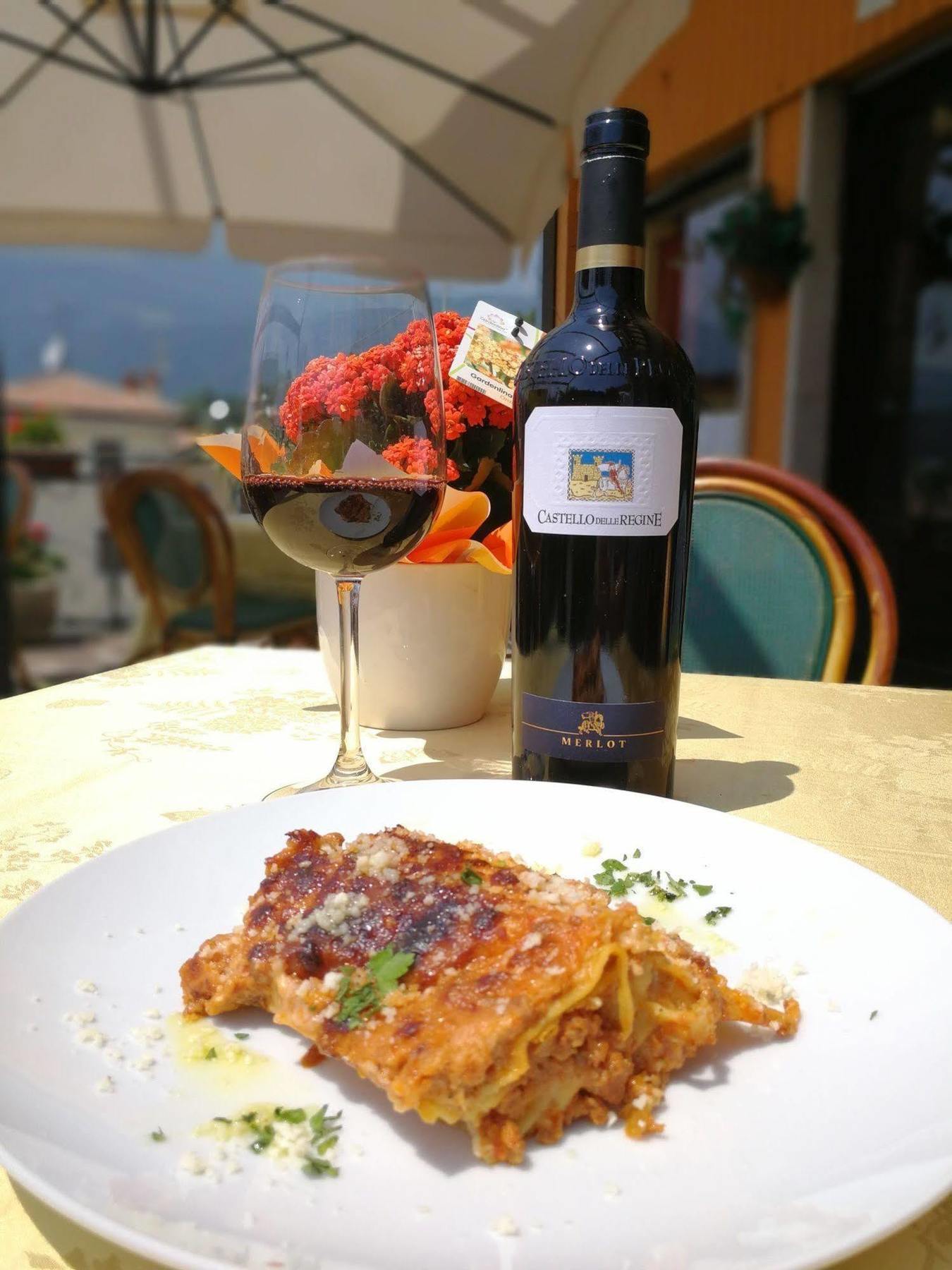 Hotel Serena Spiazzi Di Caprino 外观 照片